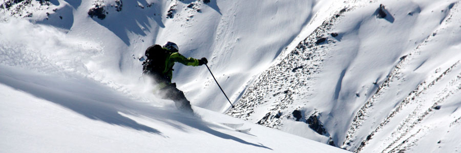 En este momento estás viendo Ski Randonee – Freeride – Backcountry Ski.  Has tu propia línea