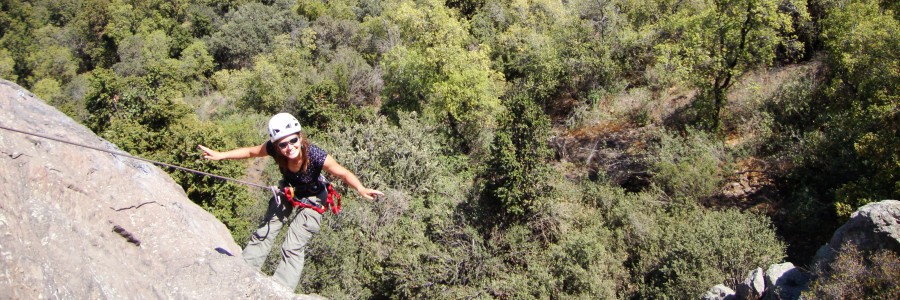 Lee más sobre el artículo Escalada en Roca Medio Día